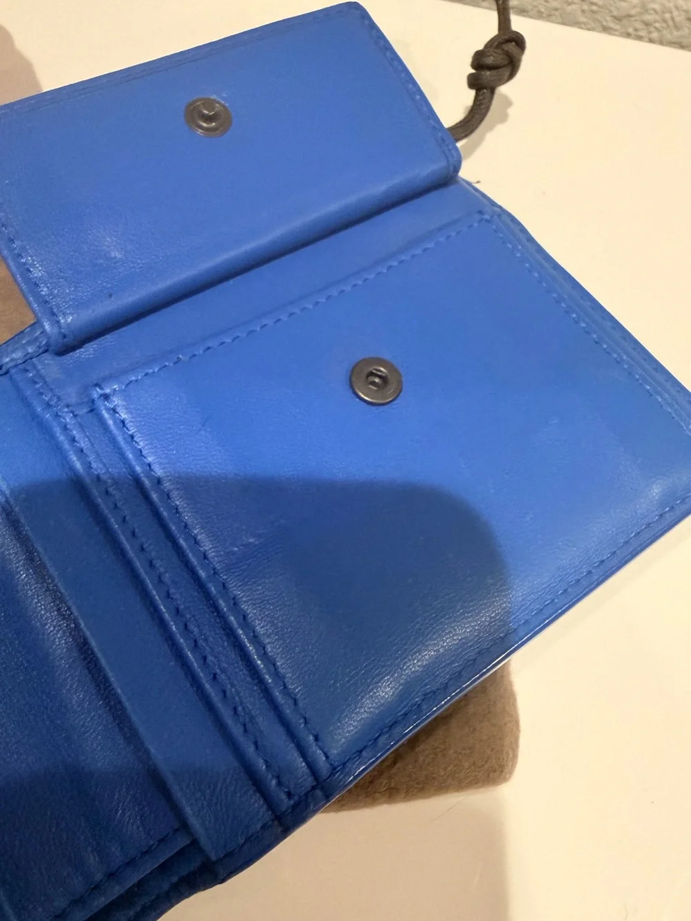 Bottega Veneta Blue Intrecciato Woven Leather Bifold Wallet - Full Inclusion